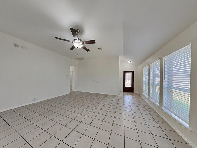 Foto del edificio - 7007 Casita Dr
