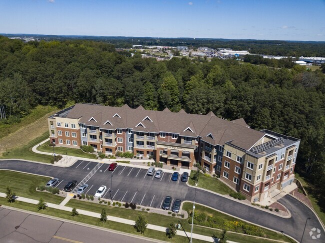 Building Photo - Oakwood Ridge Apartments