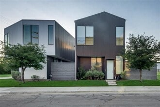 Building Photo - 1504 Burlew St