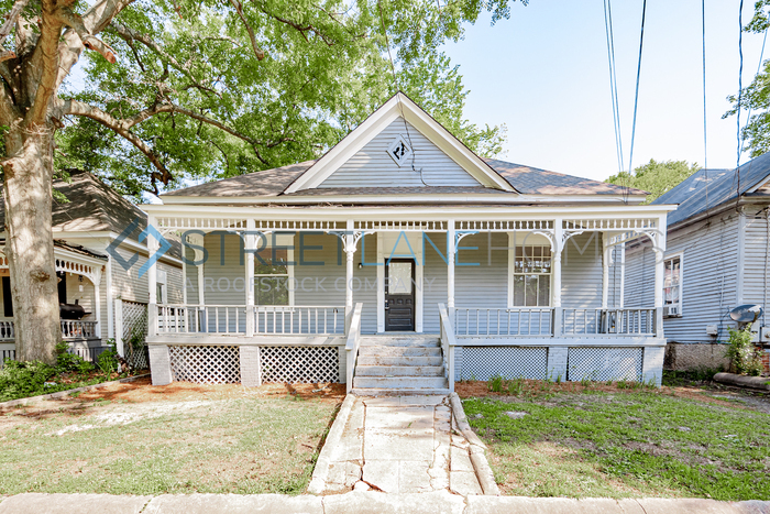 Primary Photo - 1029 30th St