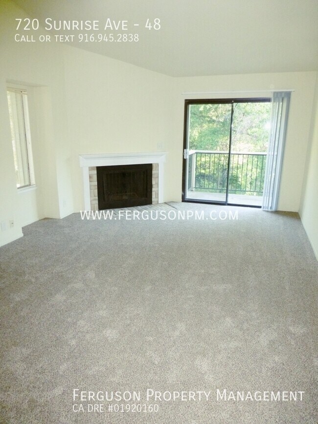 Foto del edificio - Fantastic Condo with a Greenbelt View