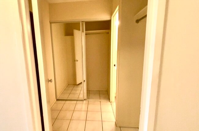 Building Photo - 44 Washington St