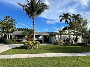 Building Photo - 10540 SW 96th St