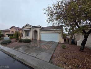 Building Photo - 8240 Aurora Peak Ave