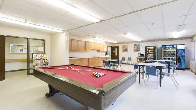 Foto del edificio - Ziegler Place - Income-Based 62+