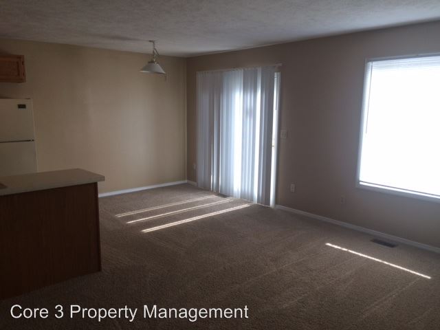 Building Photo - 2741 Arrowhead Dr