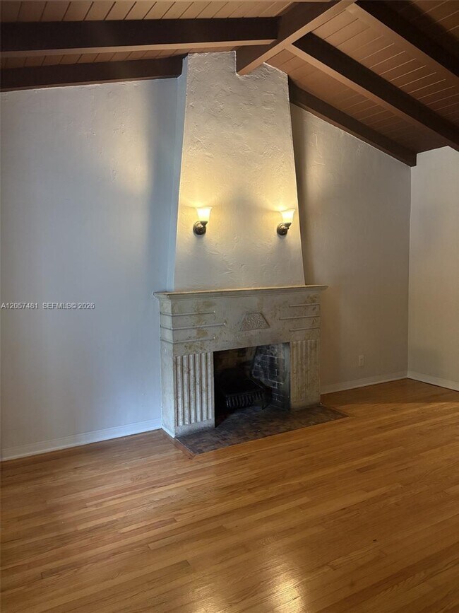 Building Photo - 1263 SW 18th St