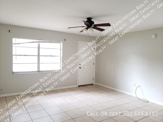 Foto del edificio - 1884 NE 77th St