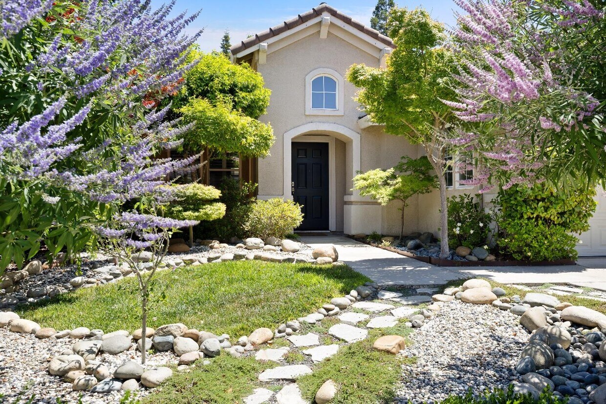 Foto principal - 45 Shire Ct