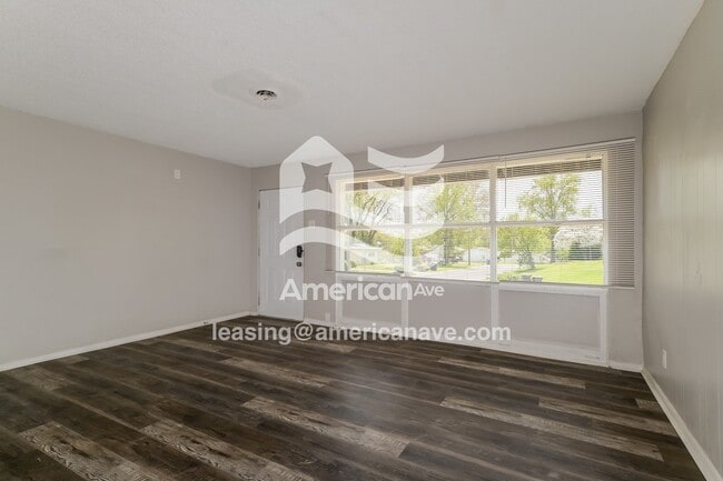 Foto del edificio - 8433 Engler Ave