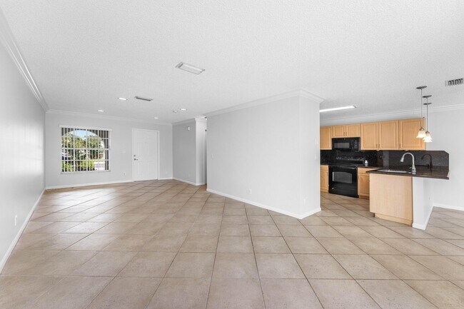 Foto del edificio - 3256 Commodore Ct