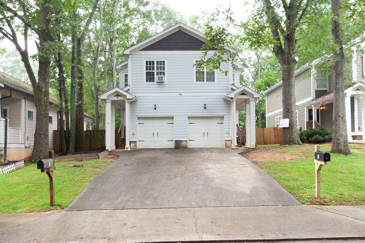 3bd/2.5 ba Duplex Unit w/ Garage in Ideal ... - 3bd/2ba Duplex Unit w/ Garage in Ideal Loc...