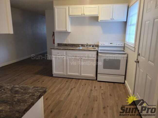 Photo - 708 Georgia St Apartment