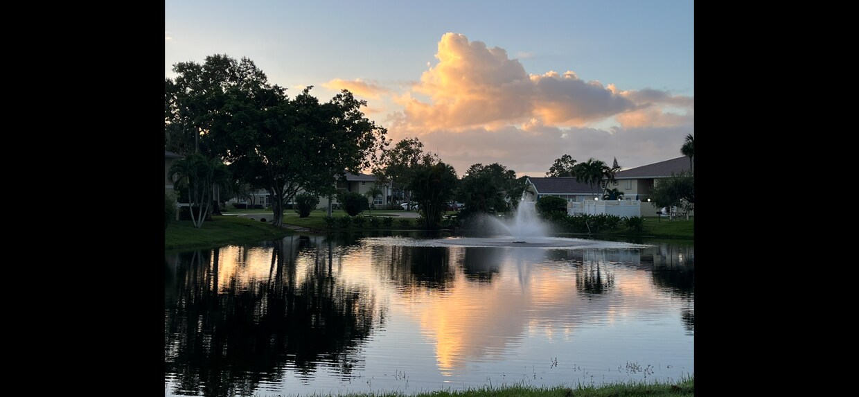 Amanecer desde tu balcón - 1531 SE Royal Green Cir
