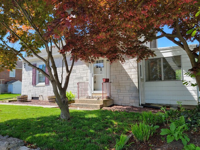 Foto del edificio - 125 Gerhart Ave