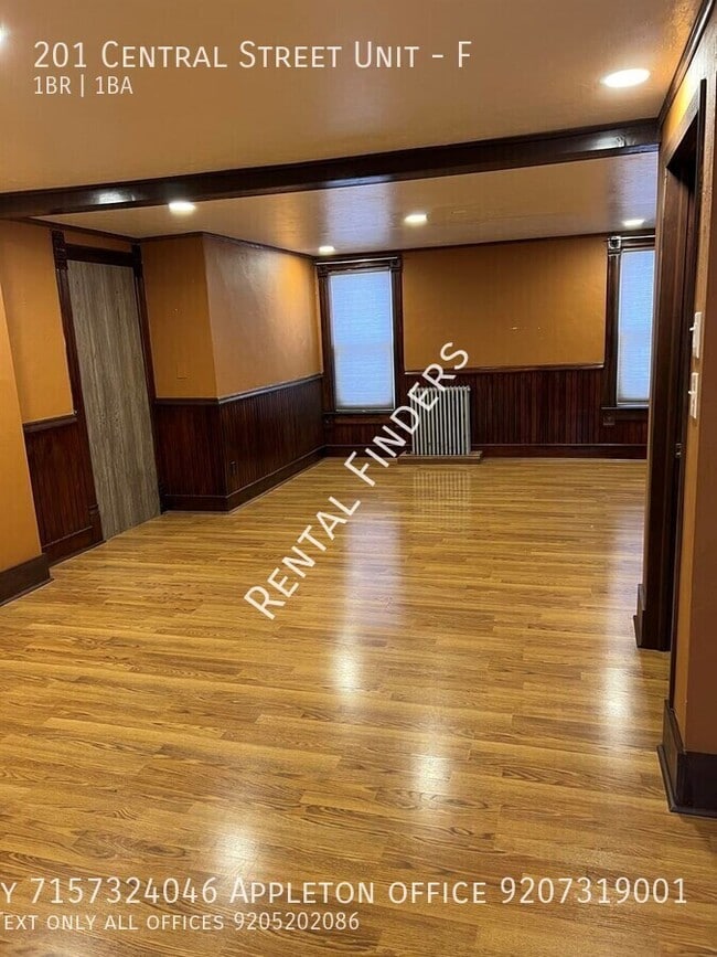 Building Photo - 201 Central St