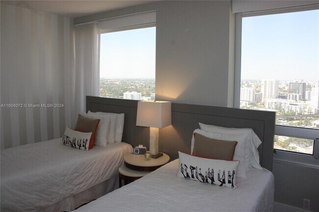 Foto del edificio - 1541 Brickell Ave