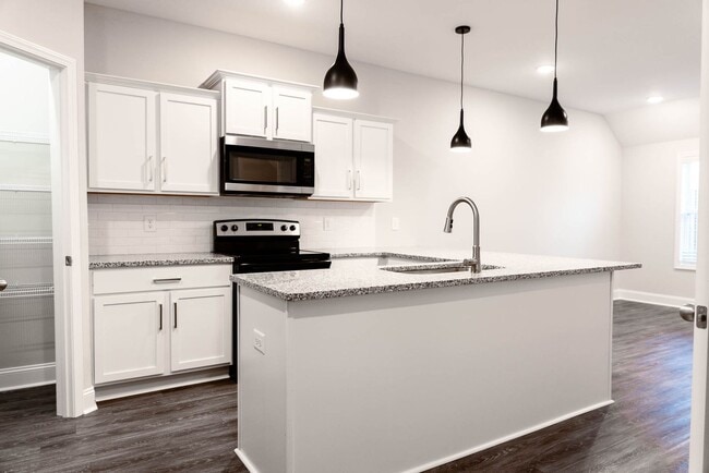 Foto del edificio - 208 Drayton Dr