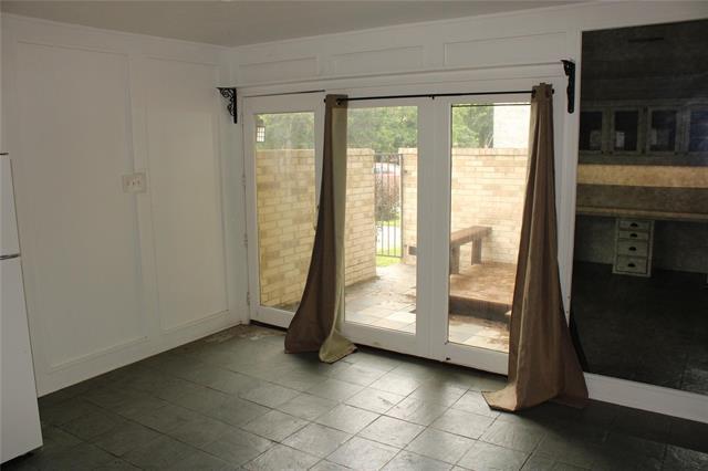 Foto del edificio - 900 N Austin St