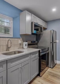 Woodcrest - Woodcrest Apartment