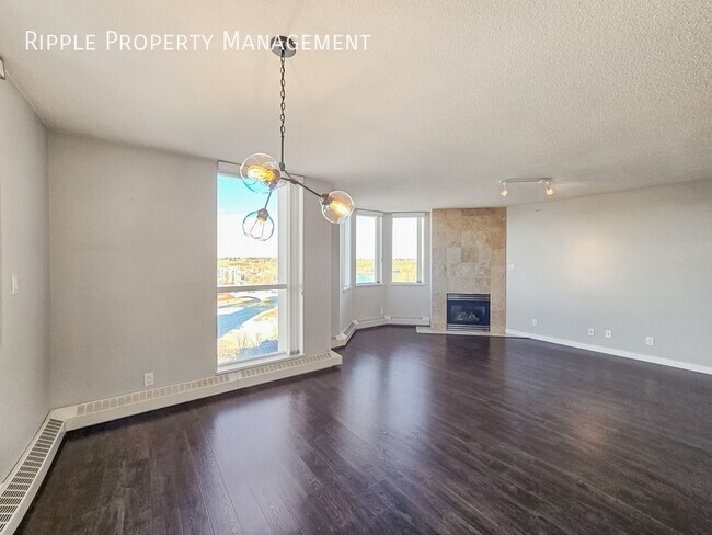 Photo du bâtiment - Fantastic 2 Beds+ Den, 2 Baths Apartment/Condo | No Pets Allowed