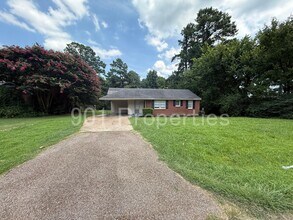 Building Photo - 2976 Ruskin Rd