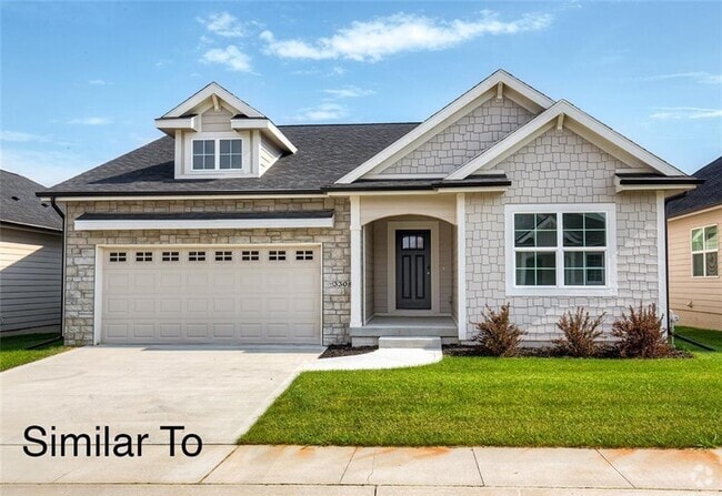 Building Photo - 313 NE Meadow Ln
