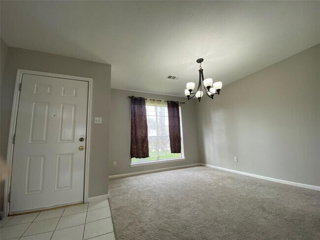 Building Photo - 8827 Boulder Springs Dr