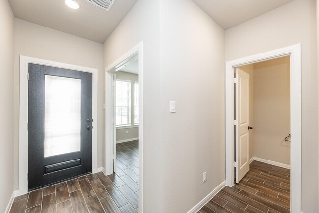 Building Photo - 30338 Tall Fescue Dr