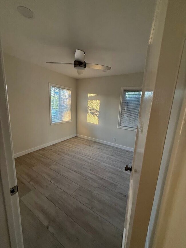 Building Photo - Stunning Fully Remodeled 3-Bedroom Home with Open-Concept Kitchen & Private Primary Suite