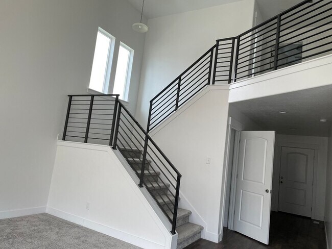 Foto del edificio - 98 N Stone Gate Dr