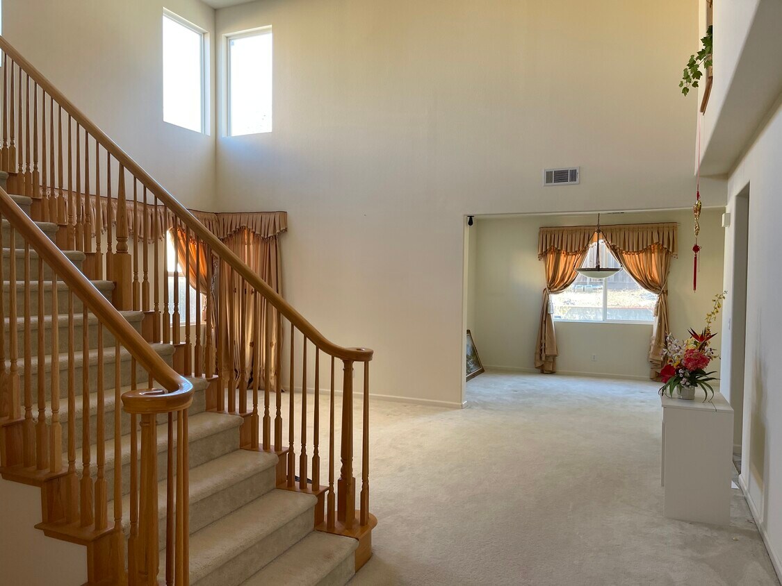 268 Hummingbird Way, American Canyon, CA 94503 House Rental in