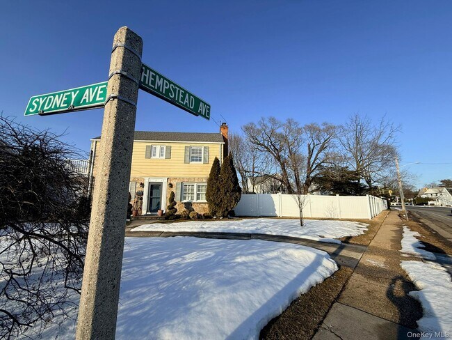 Foto del edificio - 201 Sydney Ave
