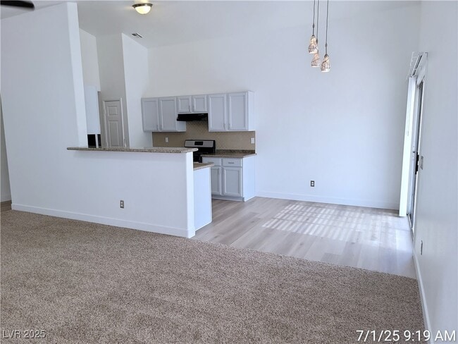 Building Photo - 4164 Carmine St