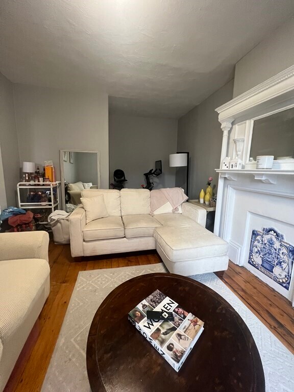 Foto del edificio - 211 Athens St