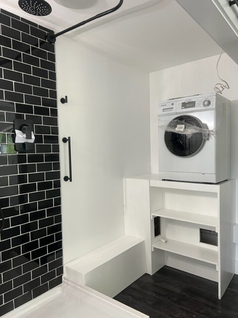 Foto del edificio - 1650 Military Cutoff Rd