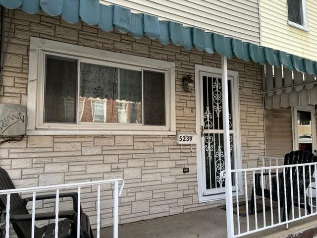 Primary Photo - 5239 Keystone St