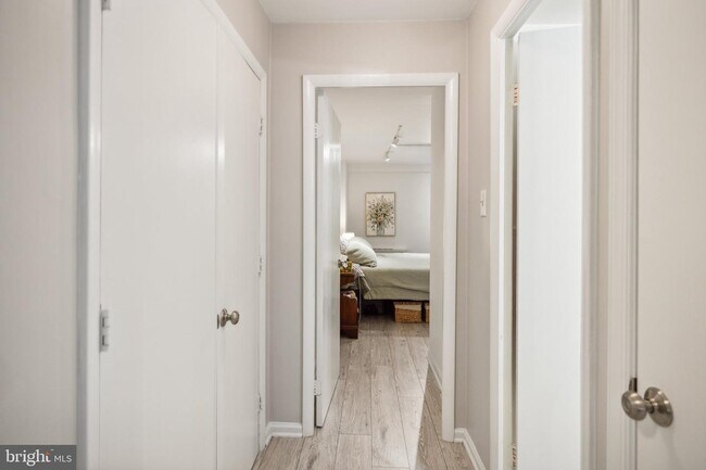 Foto del edificio - 1420 N St NW
