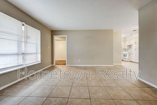 Foto del edificio - 1833 NE 51st St