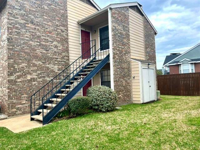 Foto del edificio - 4748 Old Bent Tree Ln