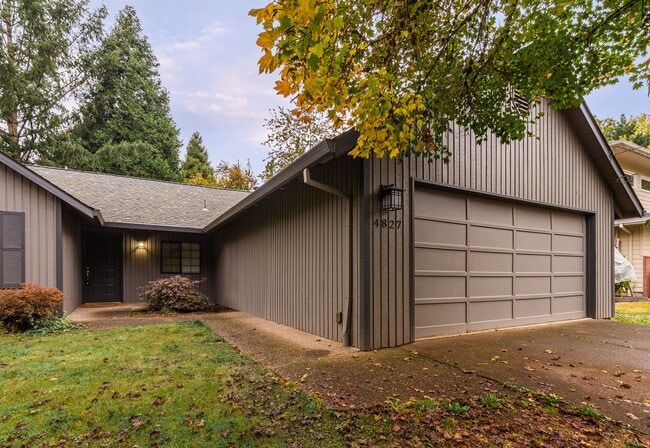 Building Photo - Elegant Ranch Style 3 Bedroom Home - Comin...