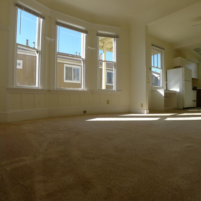 Photo - 1609 Stuart St Apartment