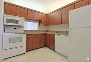 Building Photo - 2700 Casita Way