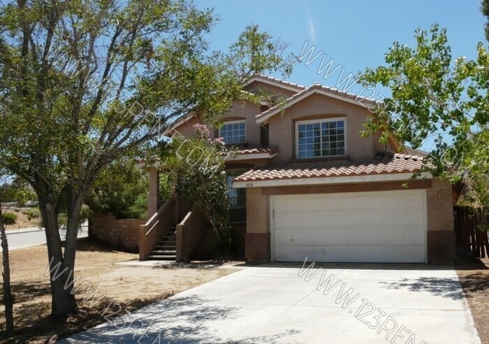 Primary Photo - 4BD/3BTH SINGLE FAMILY HOME EAST PALMDALE