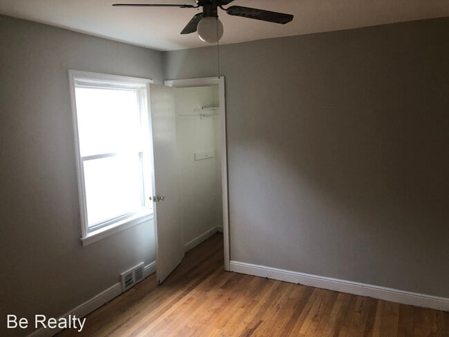 Building Photo - 3 br, 1.5 bath House - 14424 S Normal Ave.