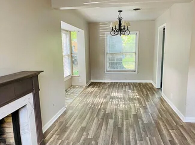 Photo - For Rent House