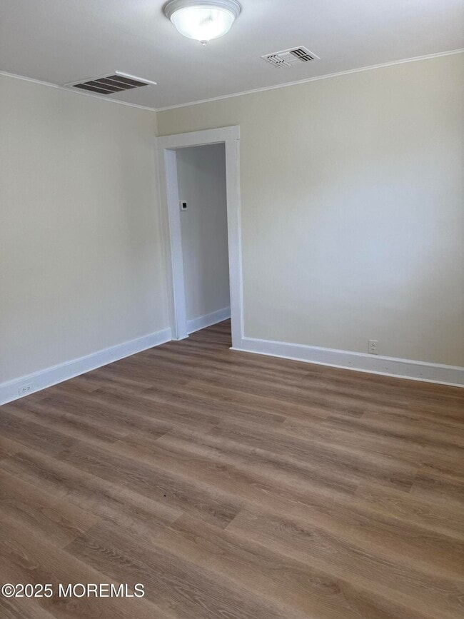 Building Photo - 103 Seabreeze Way