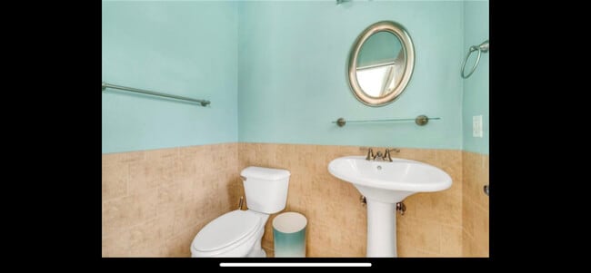 Building Photo - 3814 S Cranberry Blvd