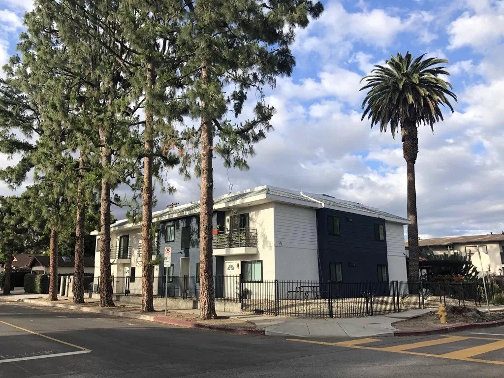 Streetview - 5500 Vesper Ave