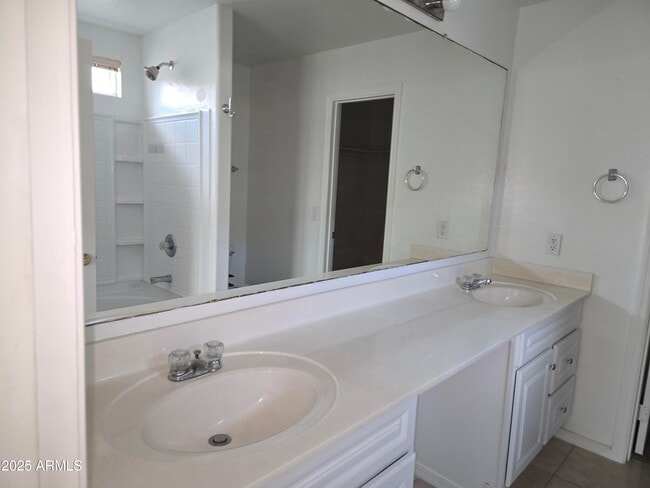 Foto del edificio - 11561 N 151st Ln